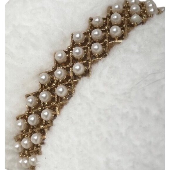 Vintage Napier Gold-Tone Pearl Bracelet With Safety Chain & Lattice Design - Picture 2 of 7